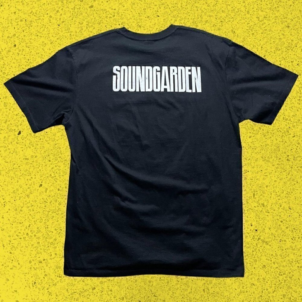Soundgarden badmotofinger t shirt - Picture 3 of 7